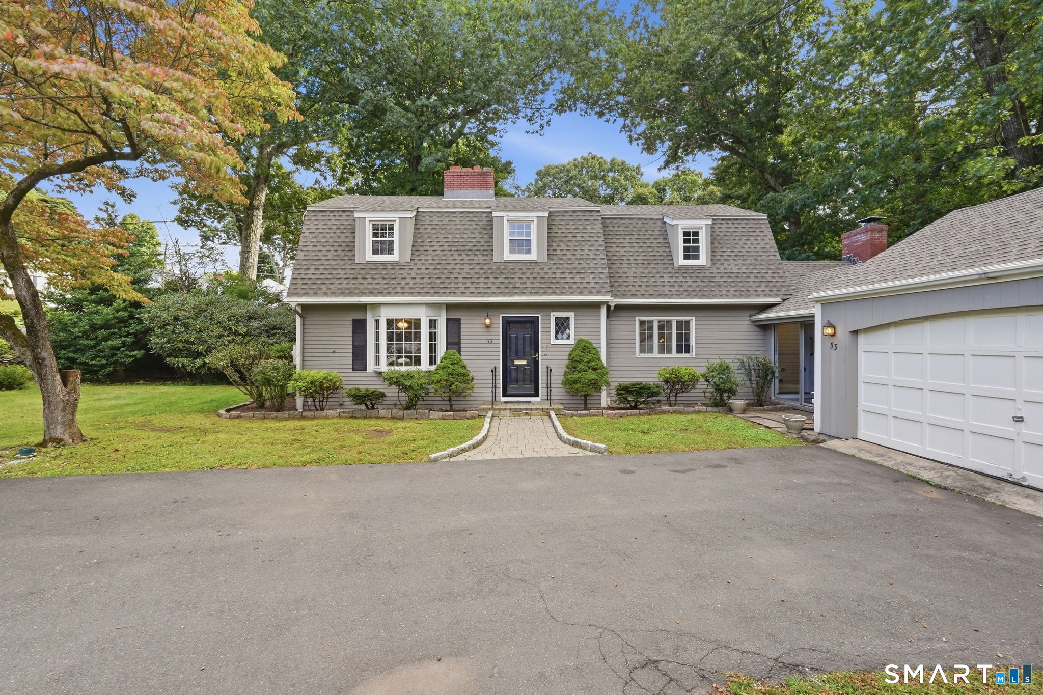 53 Woodridge Circle — photo