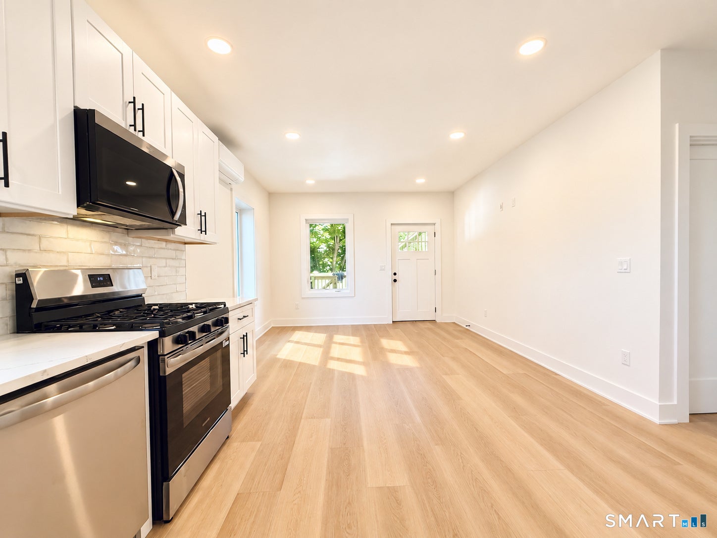 77 Ely Avenue 2 — photo