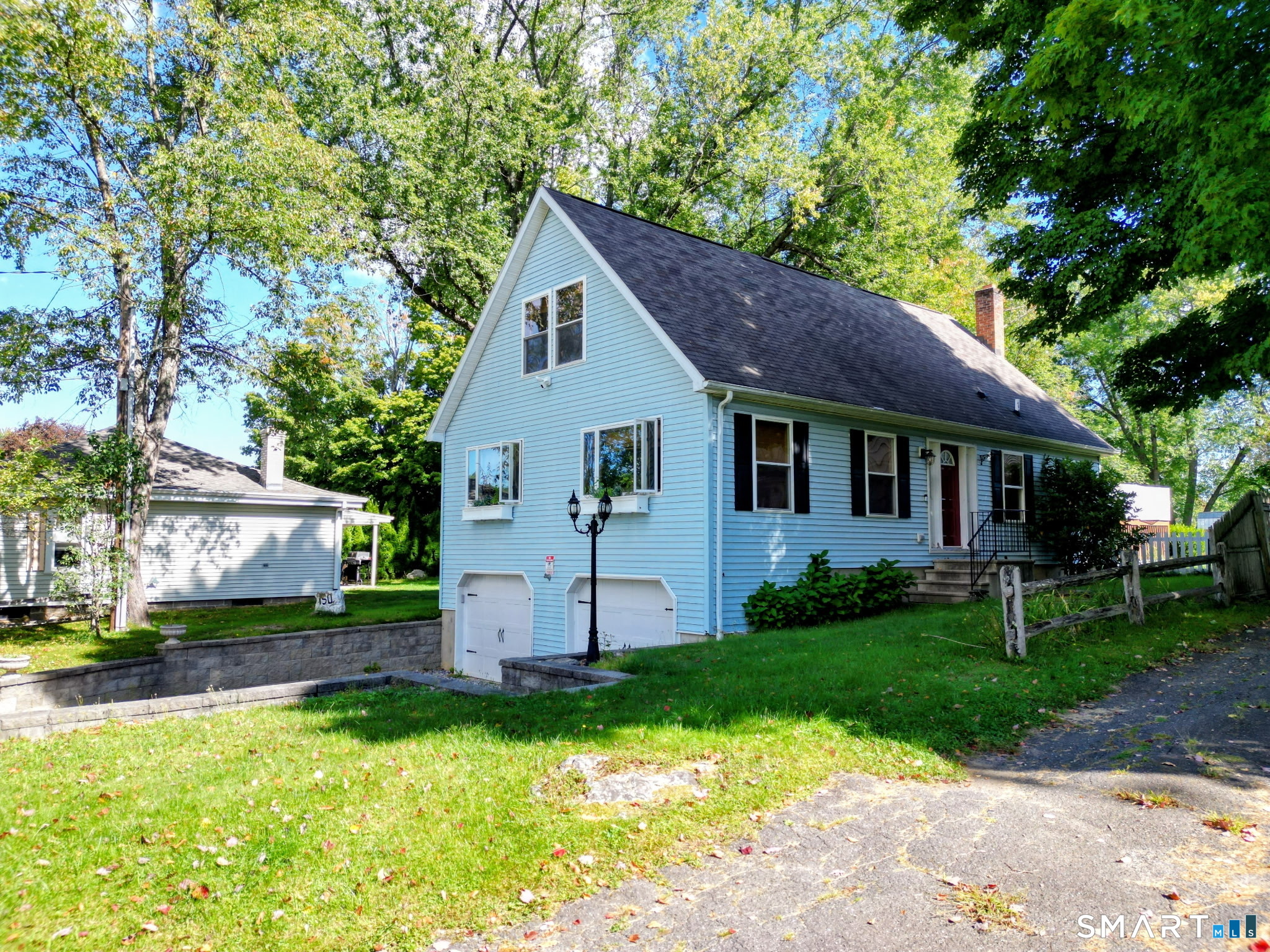 150 East Lake Street — photo