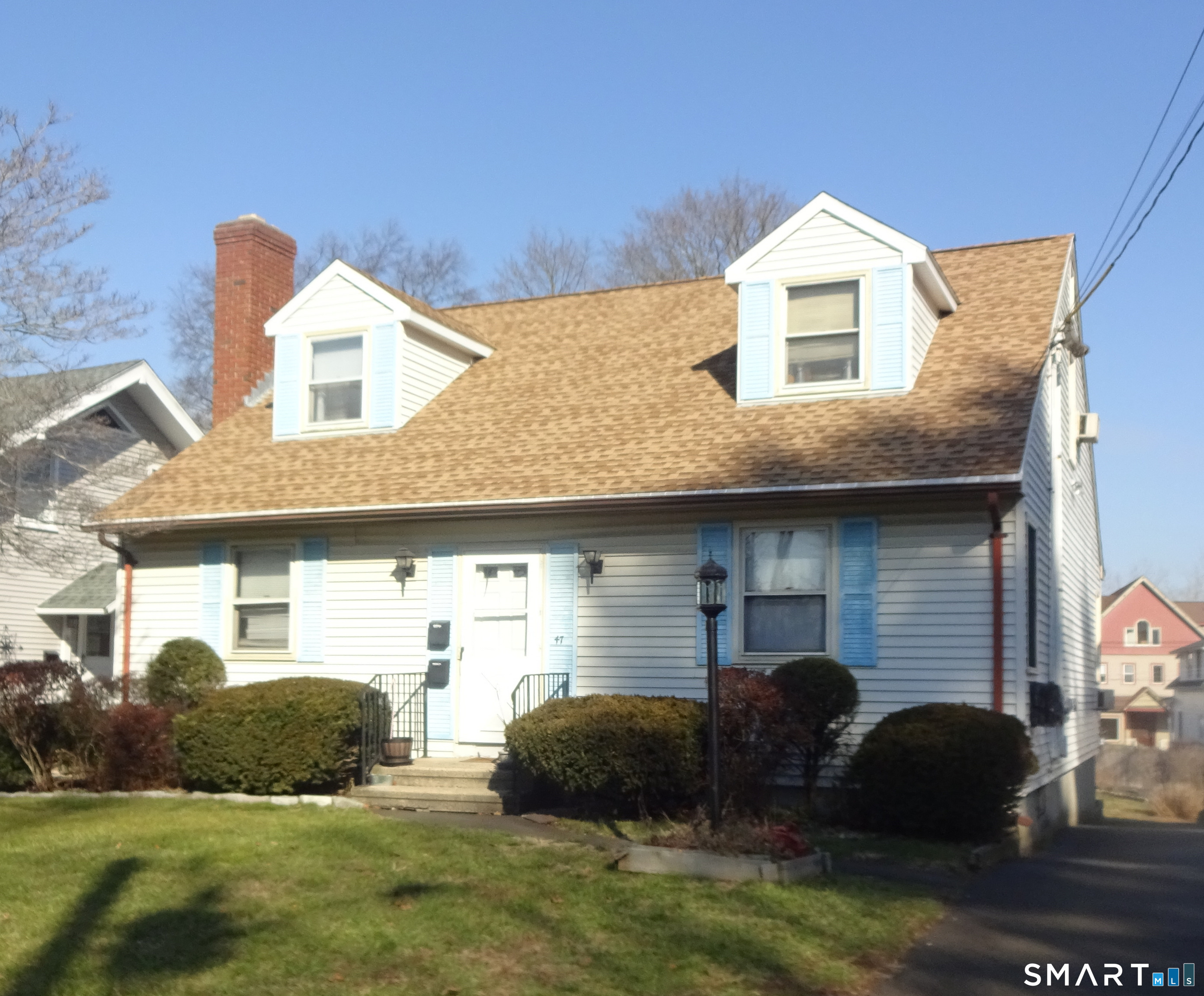 47 Laurel Street — photo
