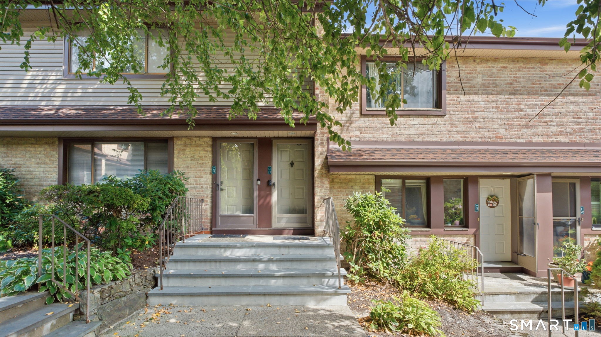 2437 Bedford Street C17 — photo