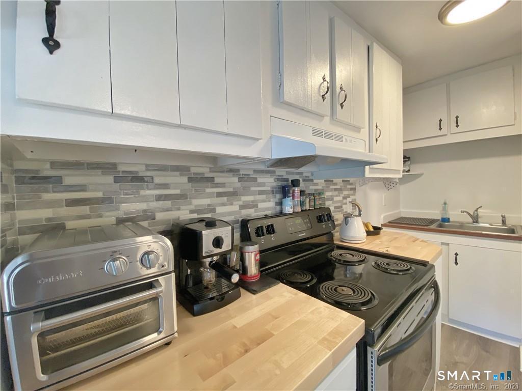16 Ruby Street 4 — photo