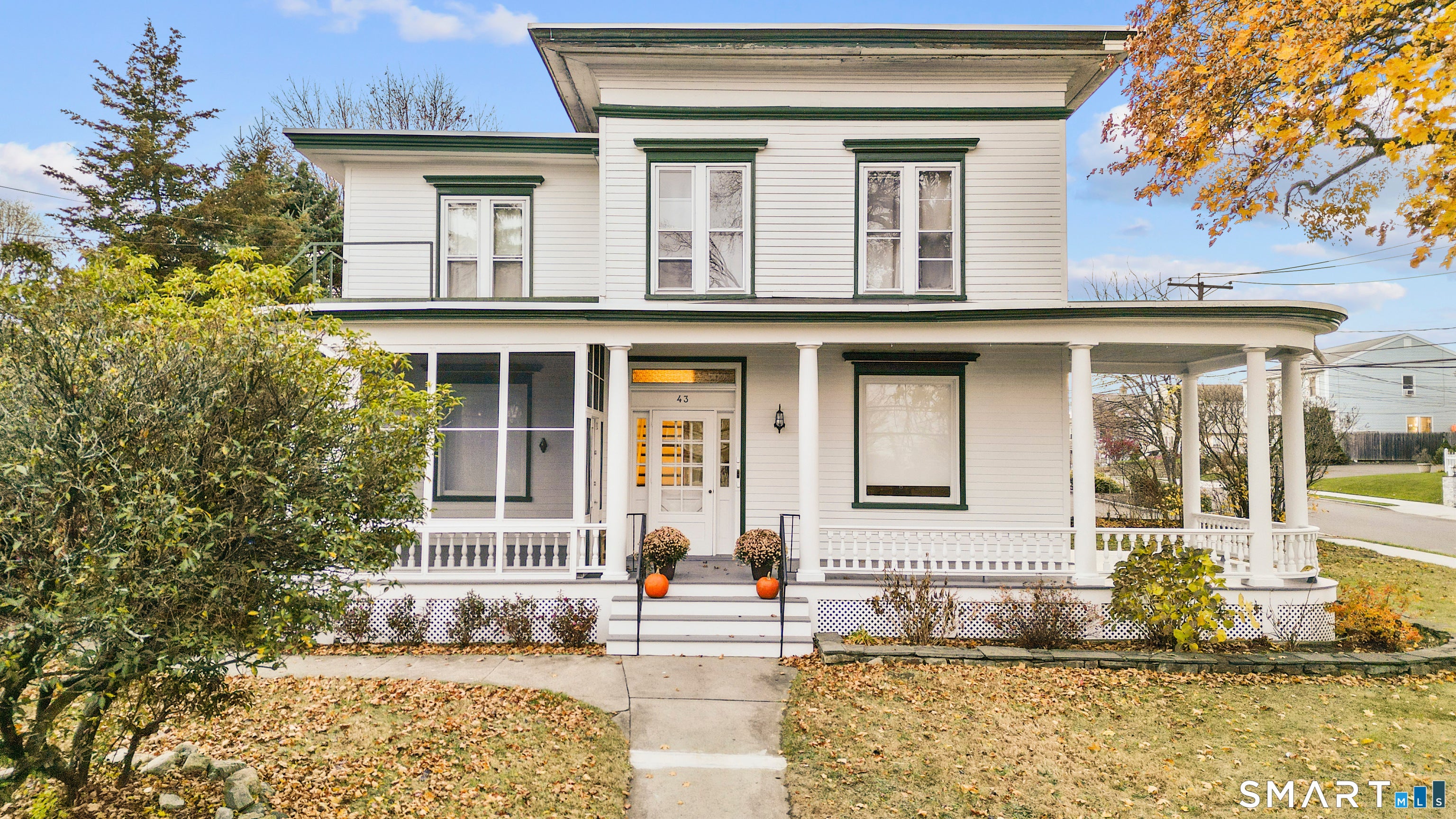 43 Elmwood Avenue Studio — photo