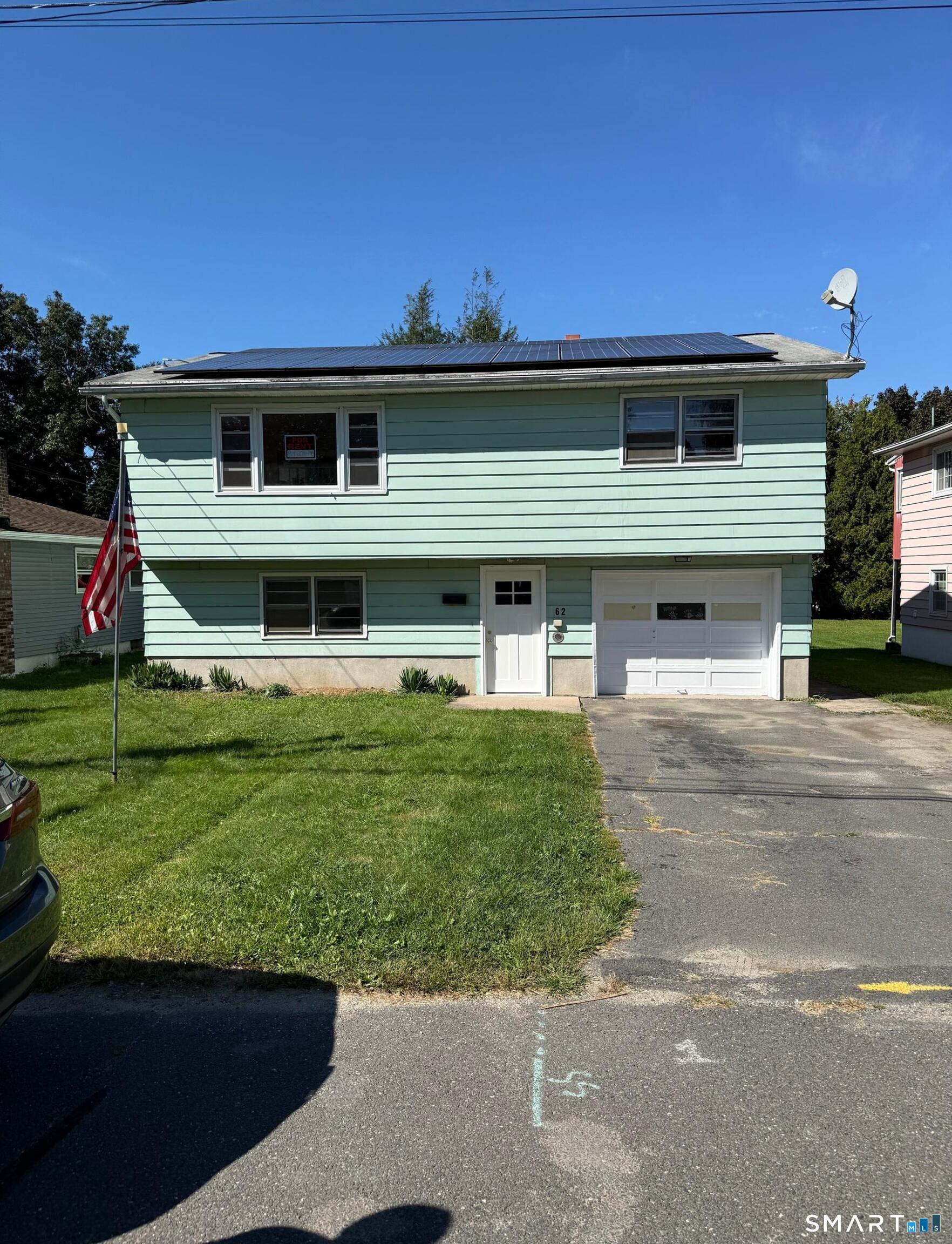 62 Rosemount Avenue — photo