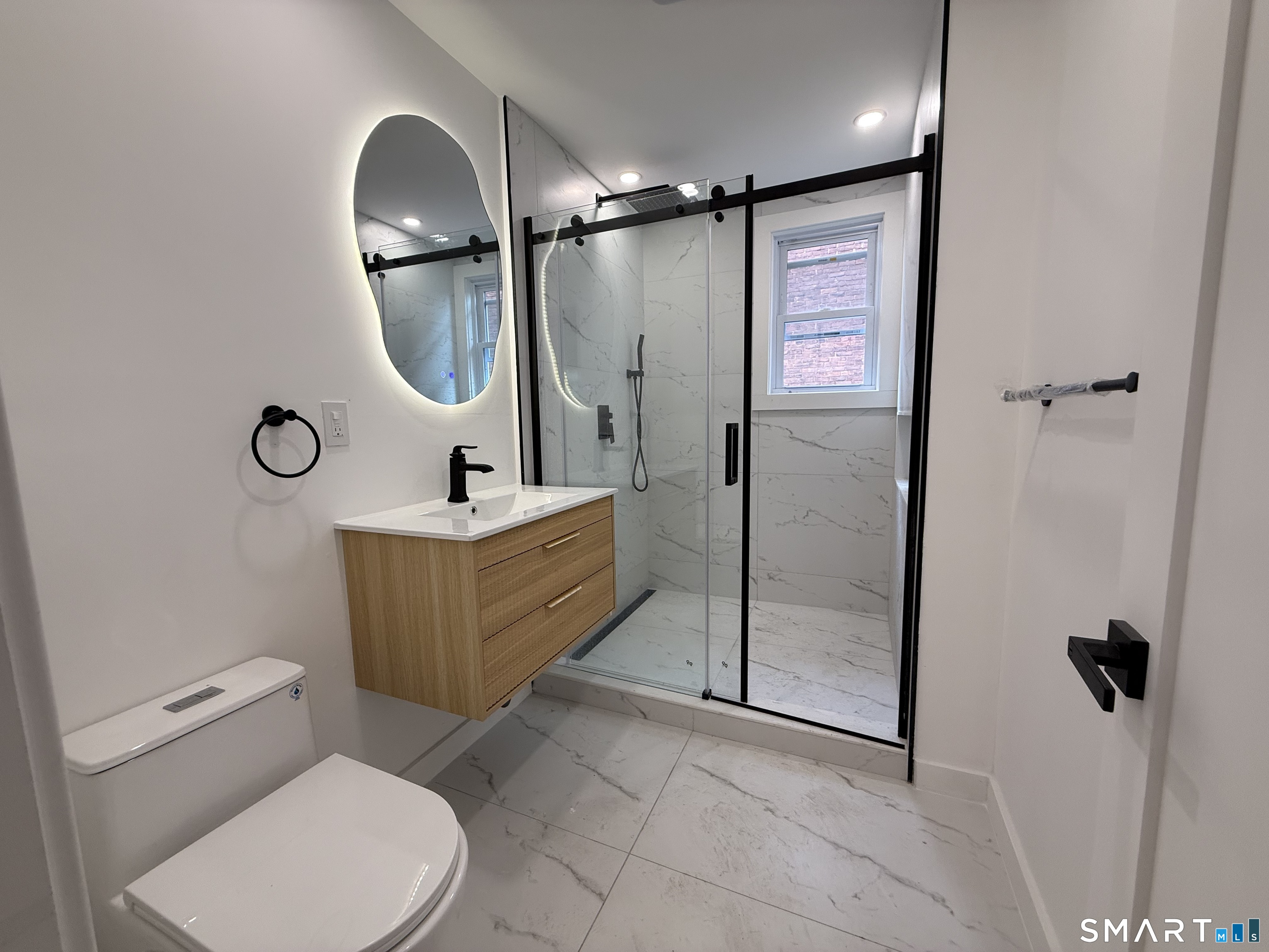 21-23 Elliott Street 2 — photo