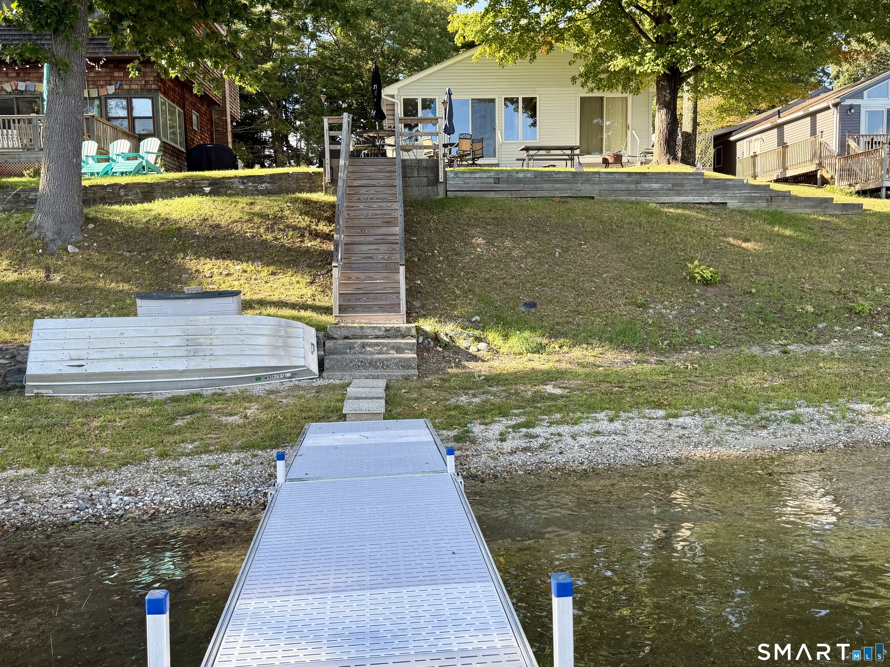 204 Pine Hollow Road — photo