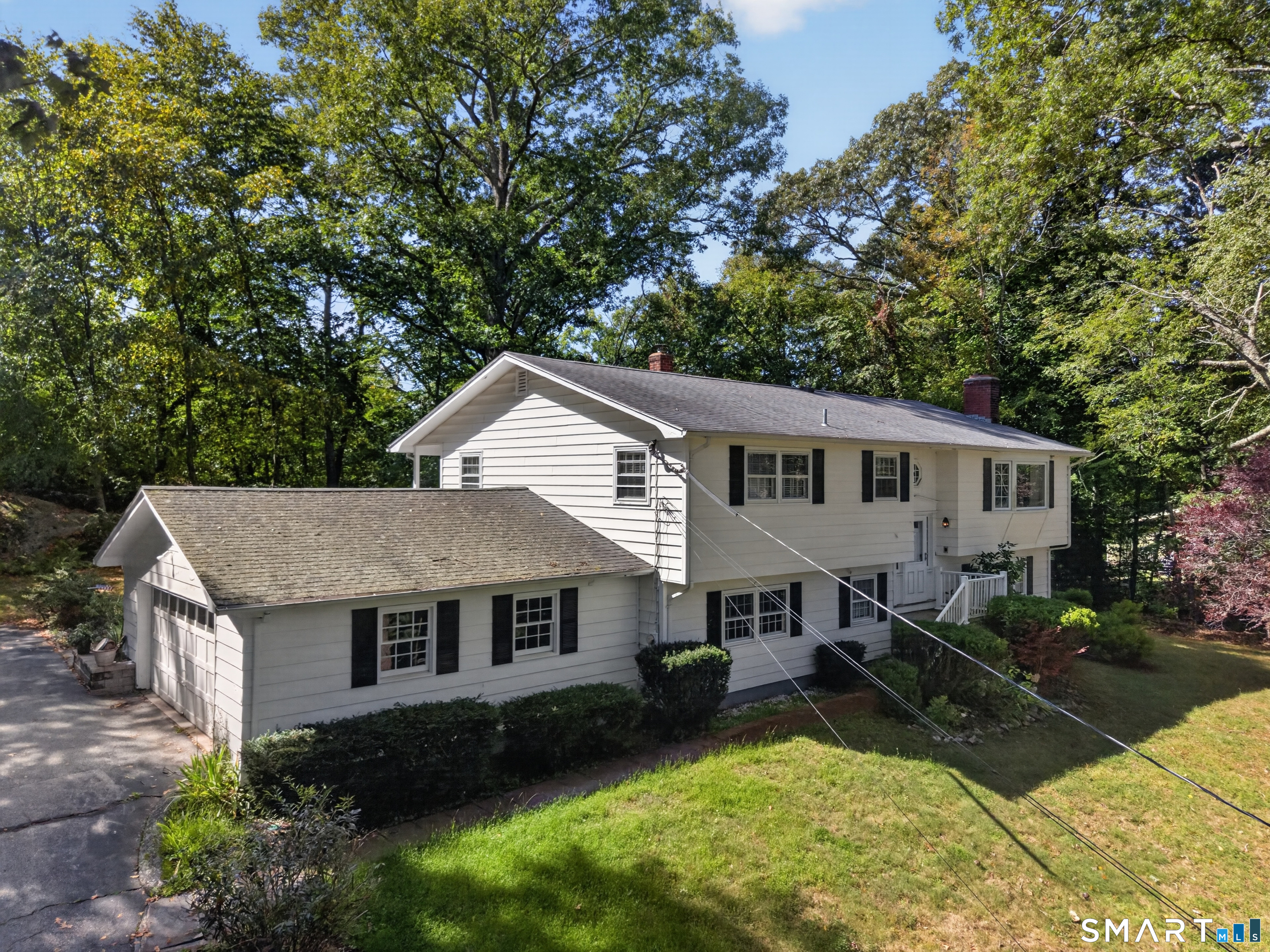 35 Inchcliffe Drive — photo