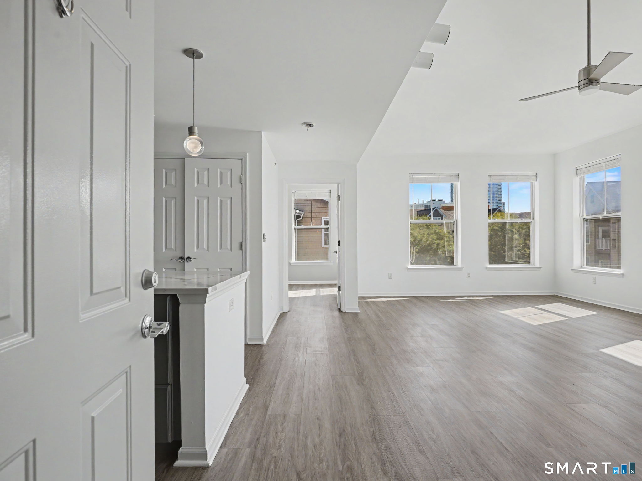 25 Adams Avenue 416 — photo