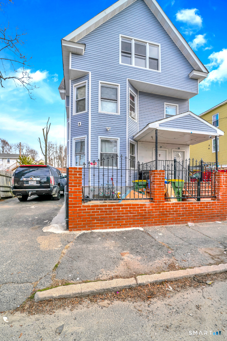 27 Walnut Avenue 2 — photo