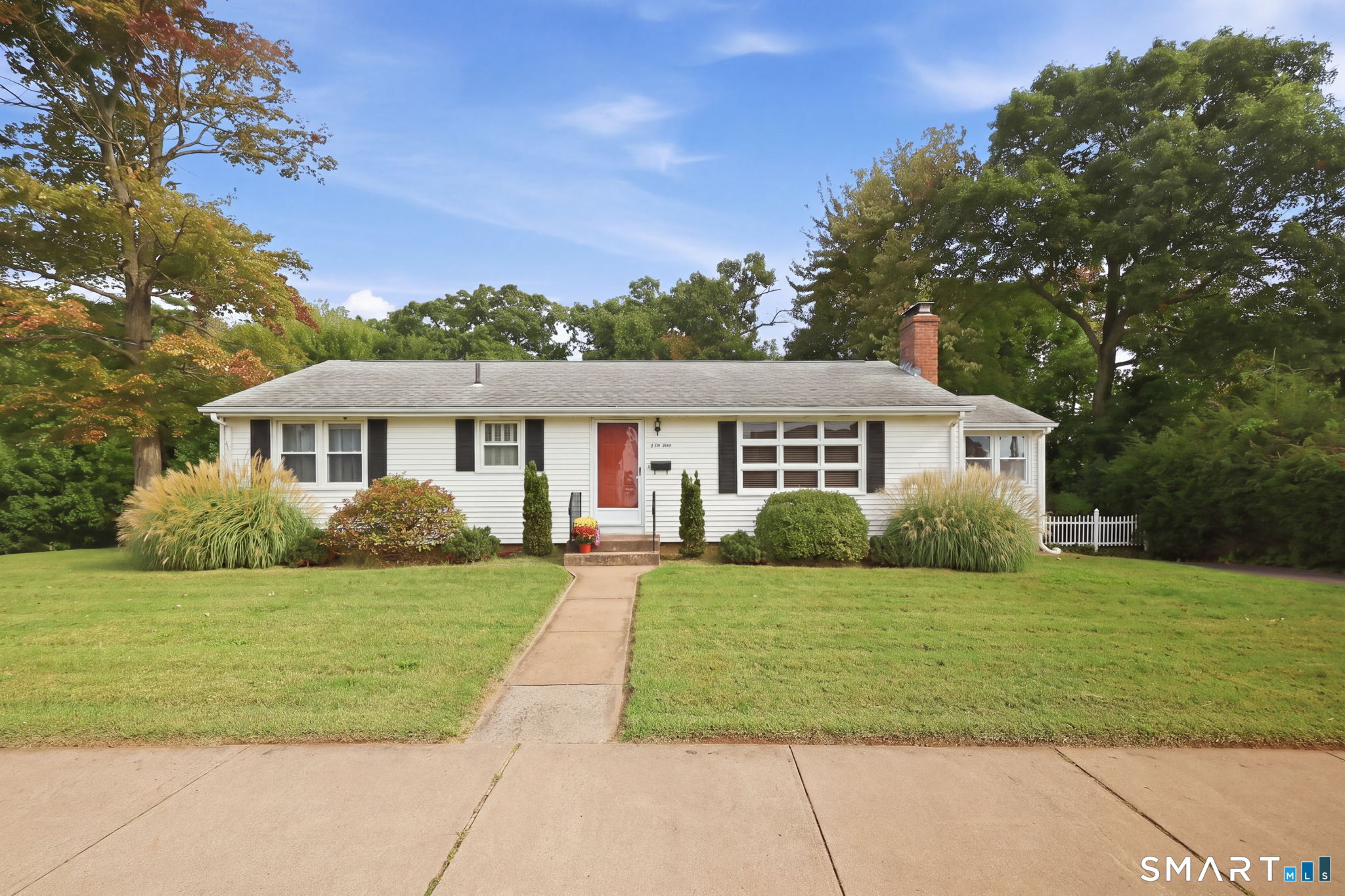 41 Crestwood Drive — photo