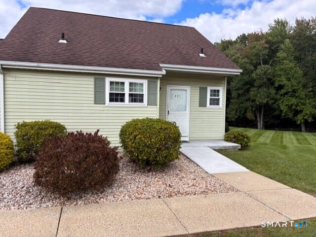 421 Lady Bug Lane 421 — photo