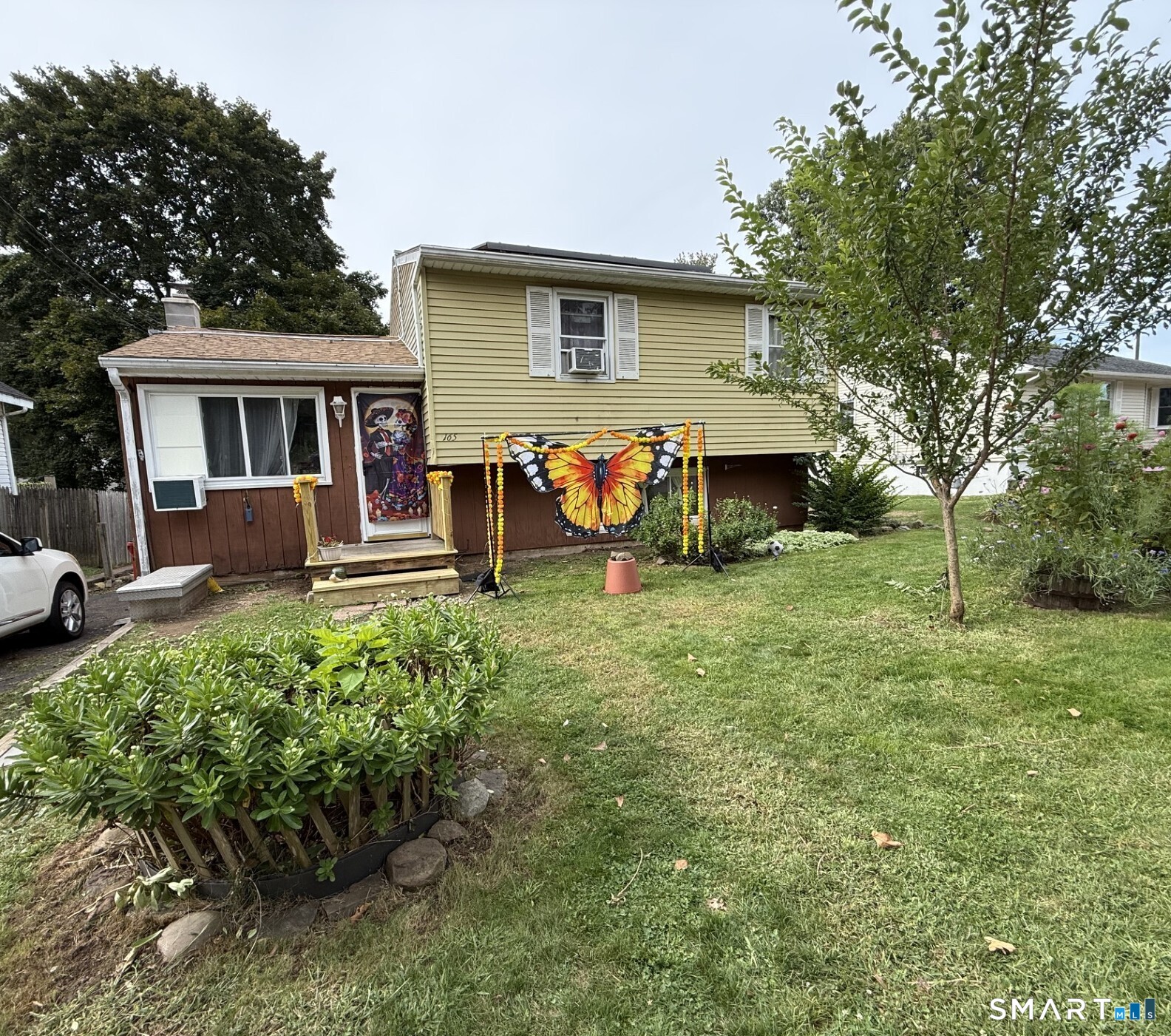 165 Parkview Street — photo