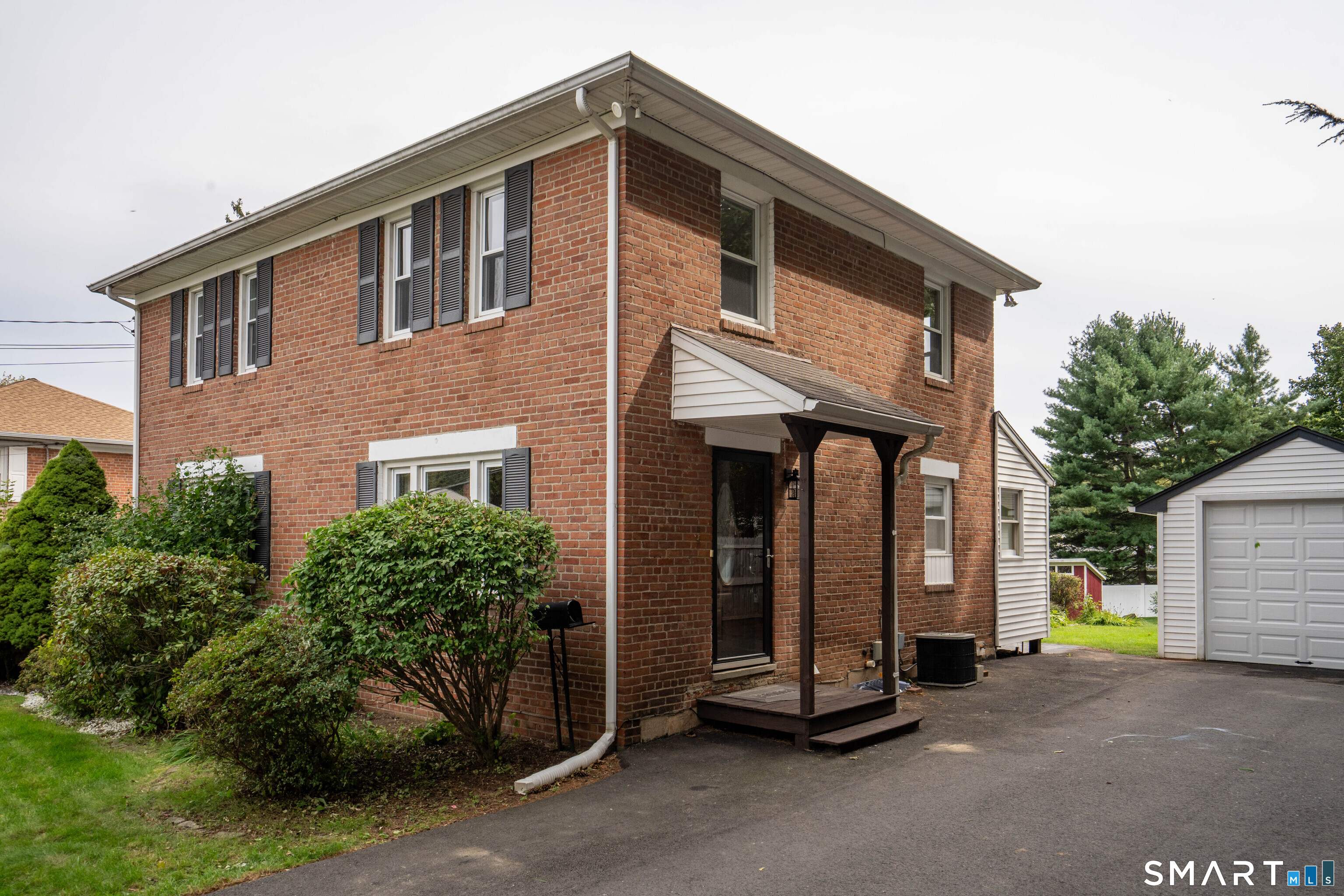 394 Mill Street — photo