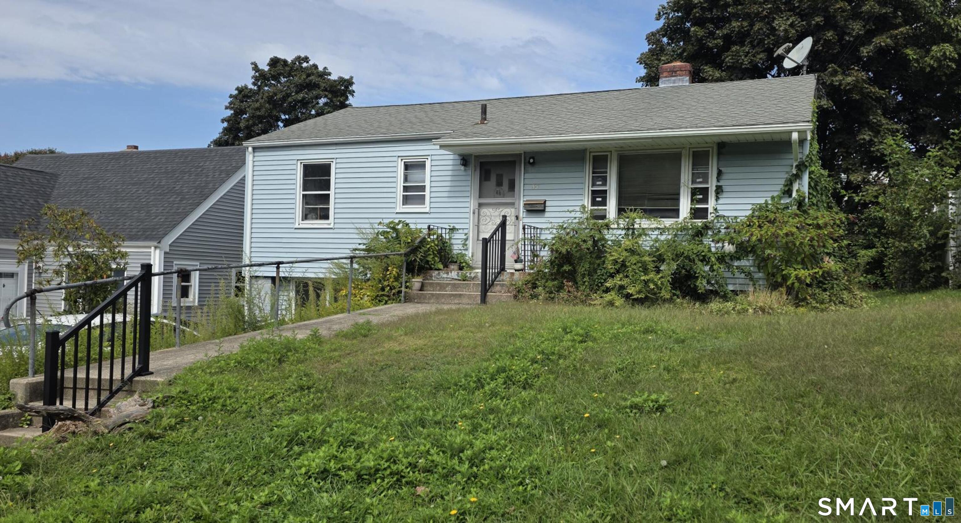 35 Sunset Street — photo