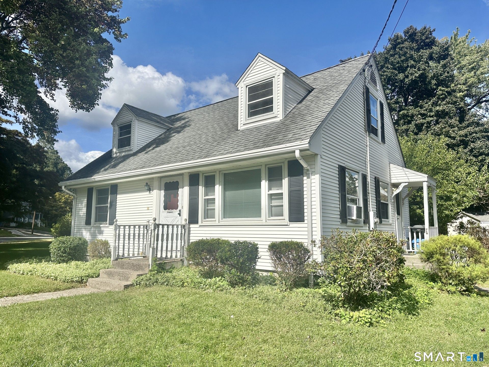 16 Bernside Drive — photo
