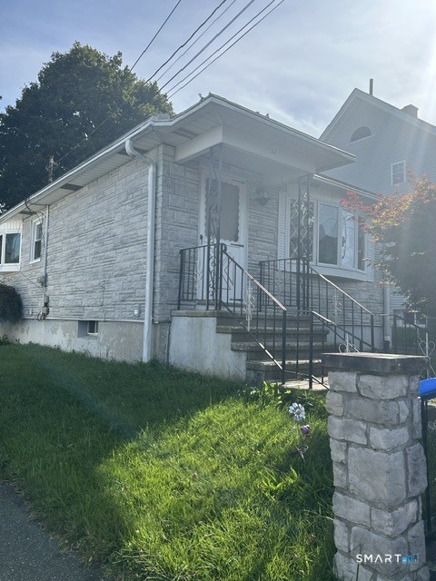 57 Avon Avenue — photo