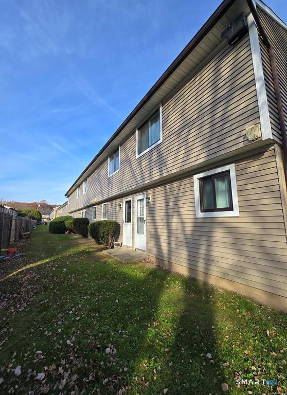 1448 Meriden Road 15 — photo