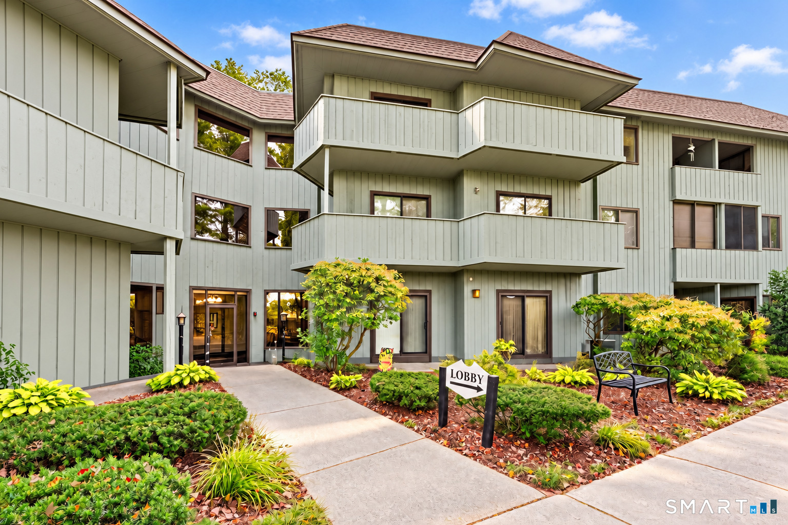1 Hickory Hill 1 — photo