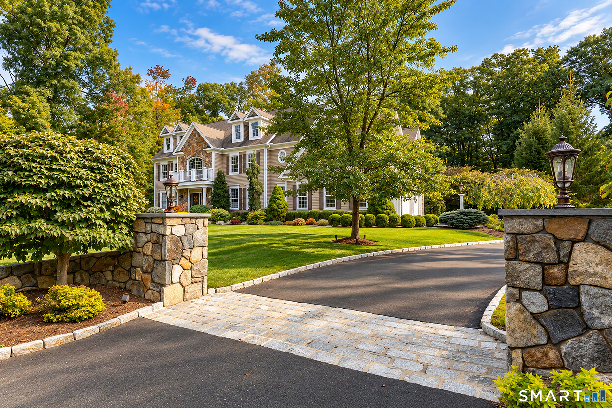 7 Louis Allan Drive, Danbury, CT 06811 | Realty.com