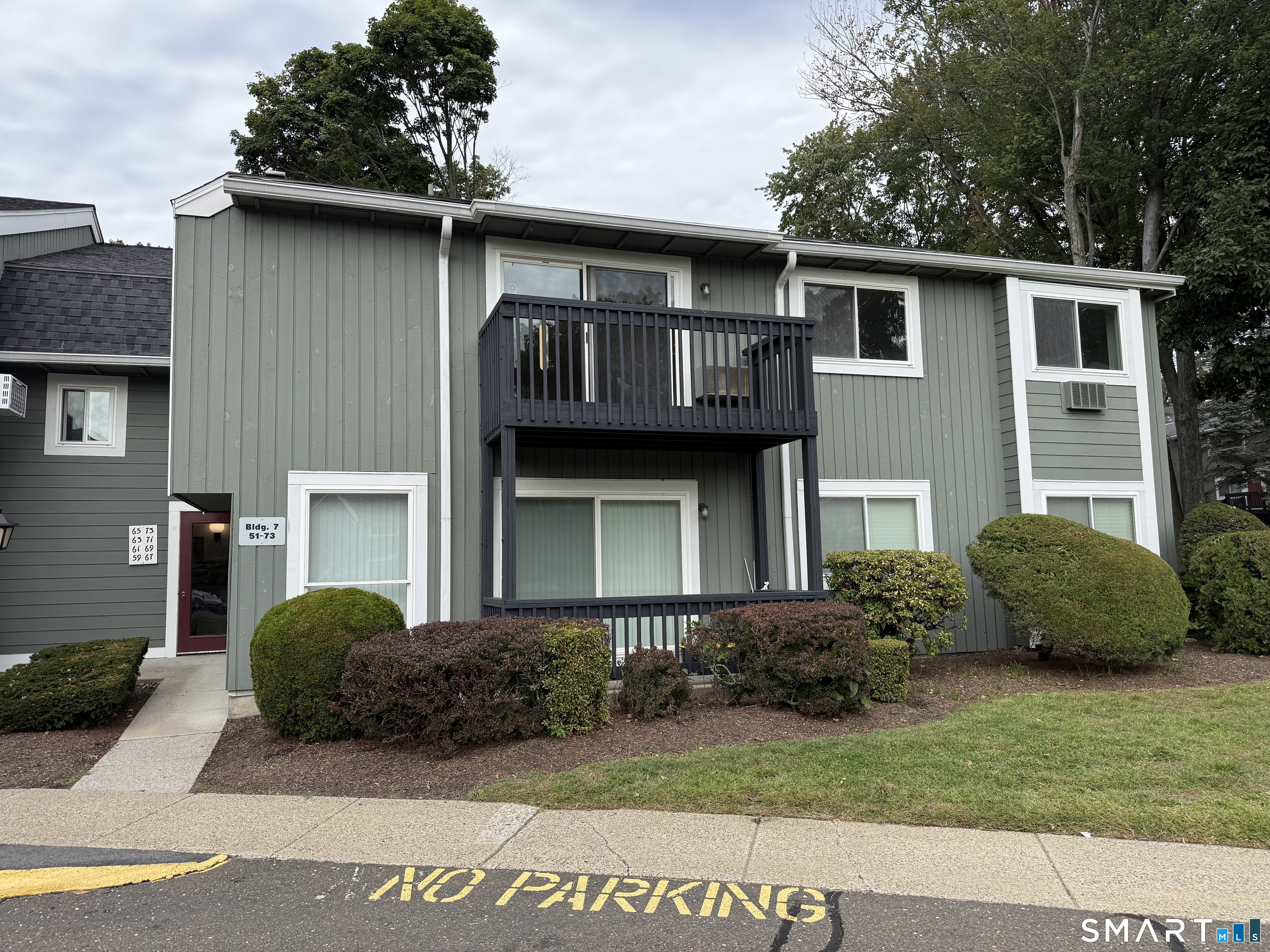 69 Ameridge Drive 69 — photo