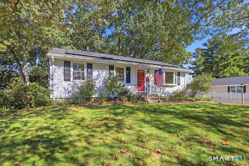 44 Juniper Drive, Windsor Locks, CT 06096 — photo 2