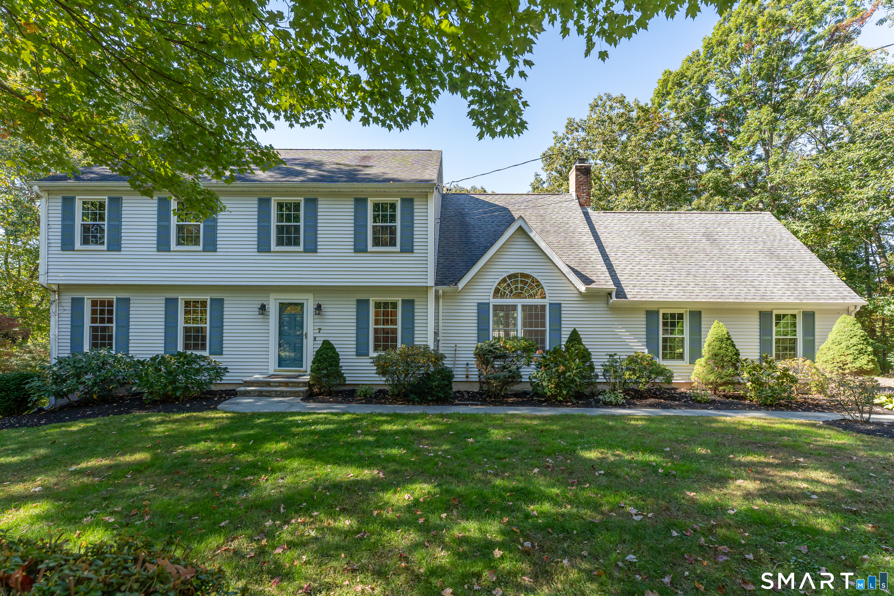 7 Laurel Ridge Road — photo