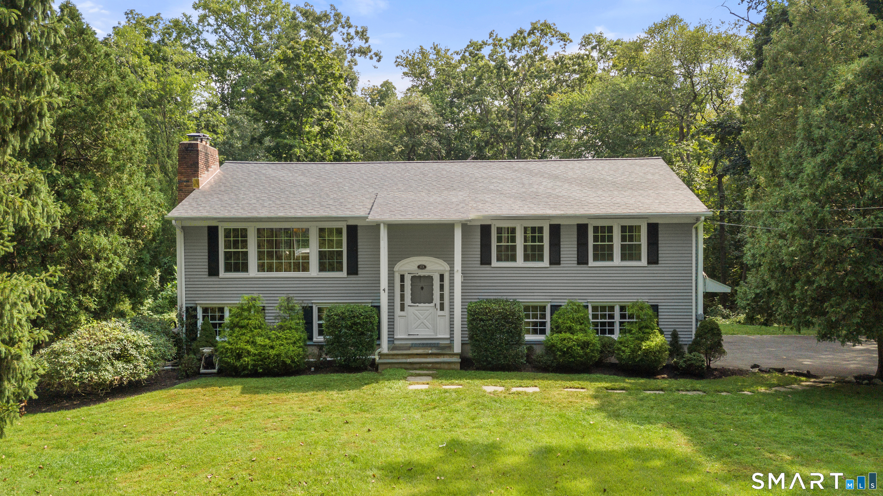 113 Dogwood Lane — photo