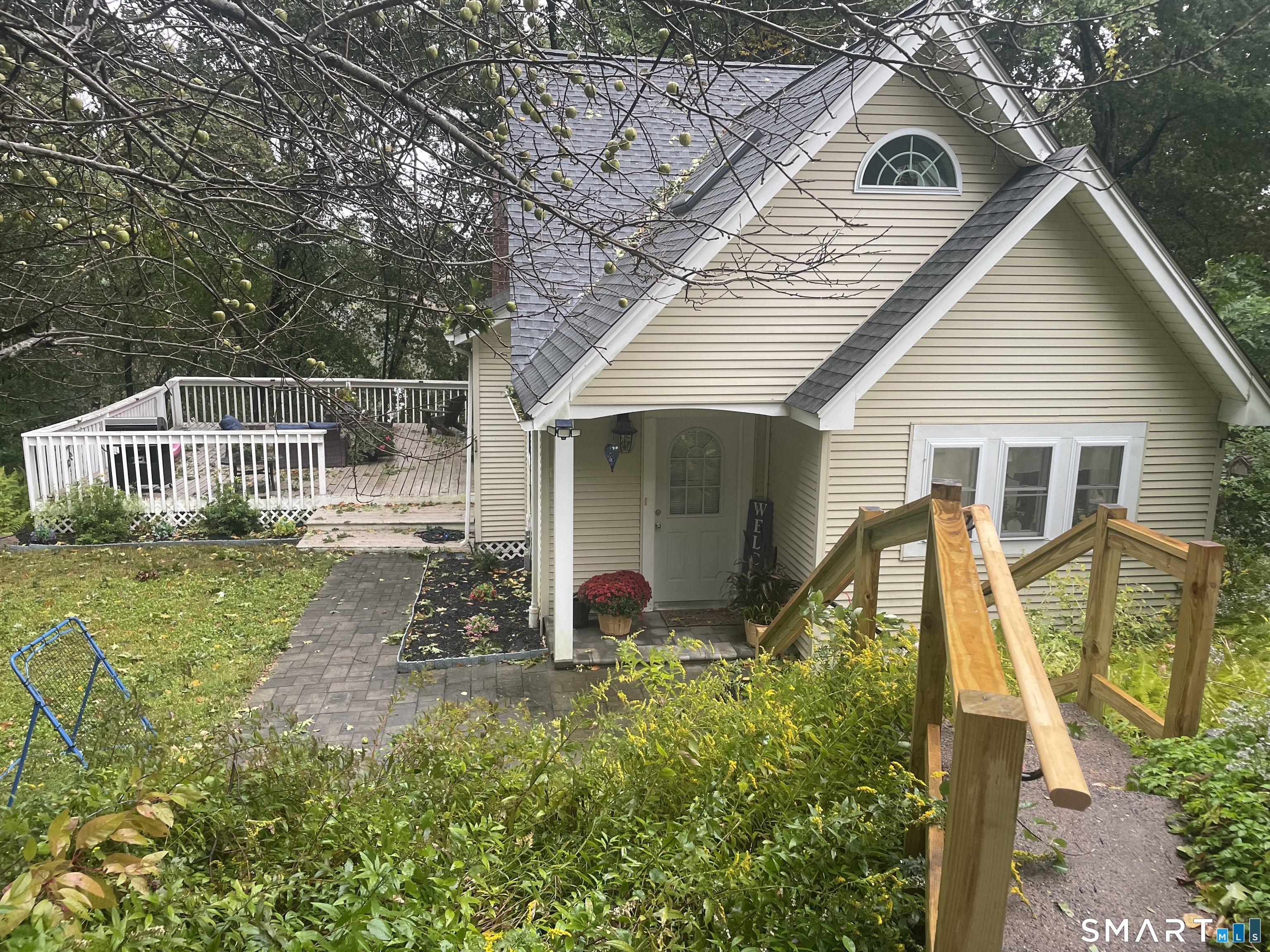 38 Laurel Trail — photo