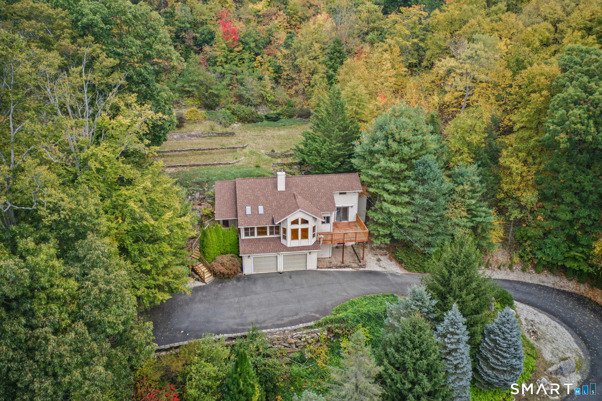 Home in Portland, CT 06480 — photo 2
