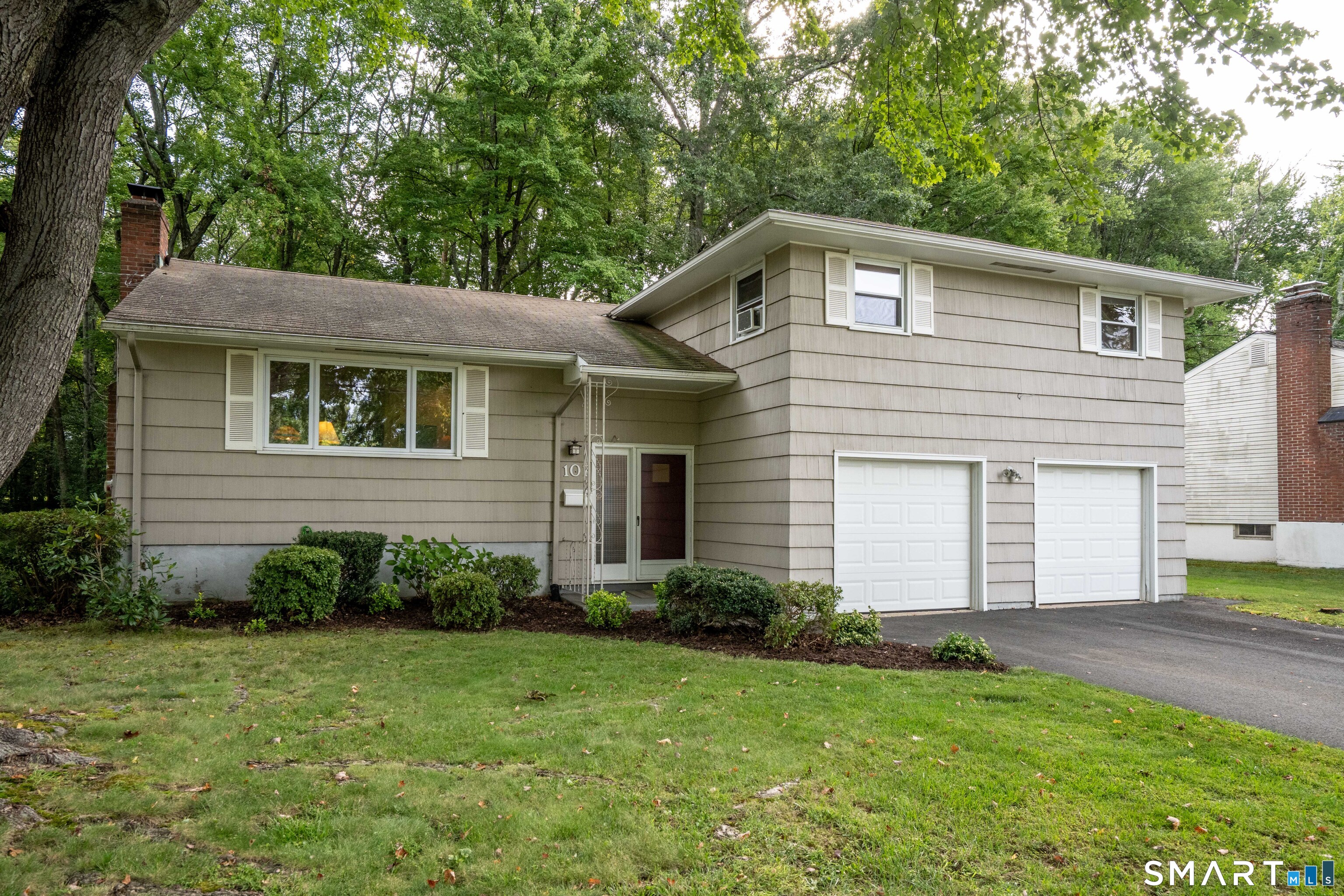 107 Northbrook Drive — photo