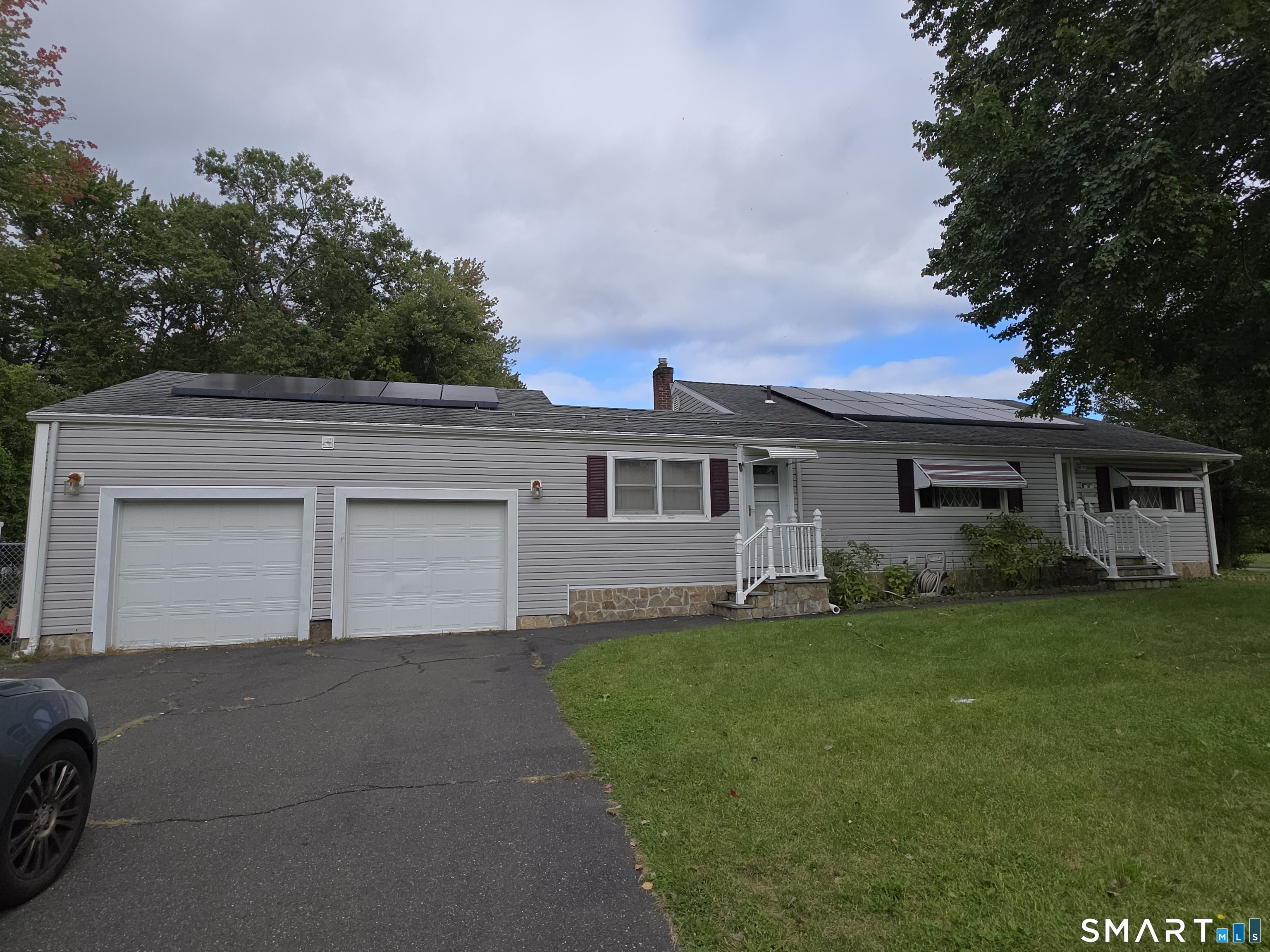 8 Matthew Road — photo