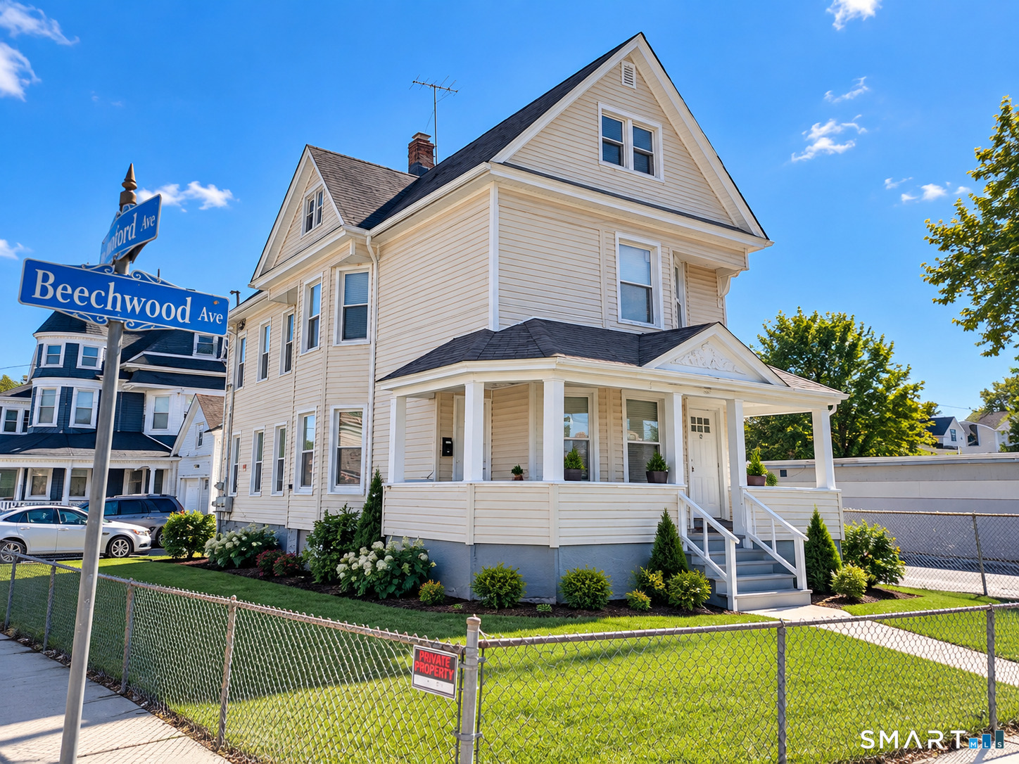 725 Beechwood Avenue Unit 2 — photo