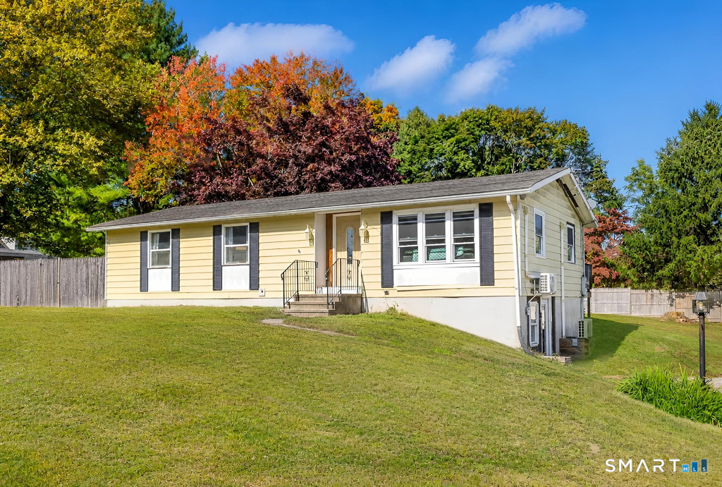 40 Castle View Drive — photo