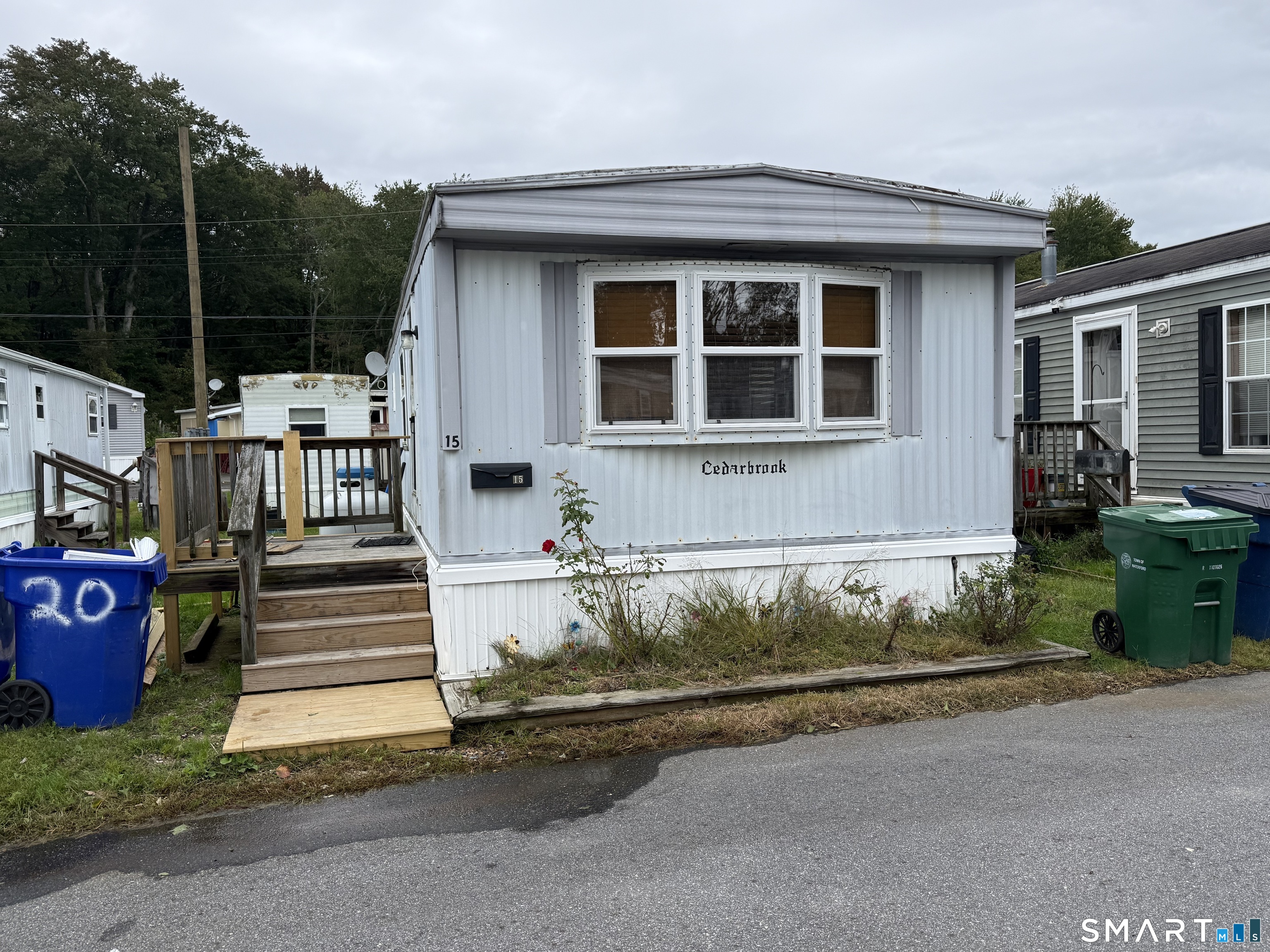 15 Woodland Drive — photo