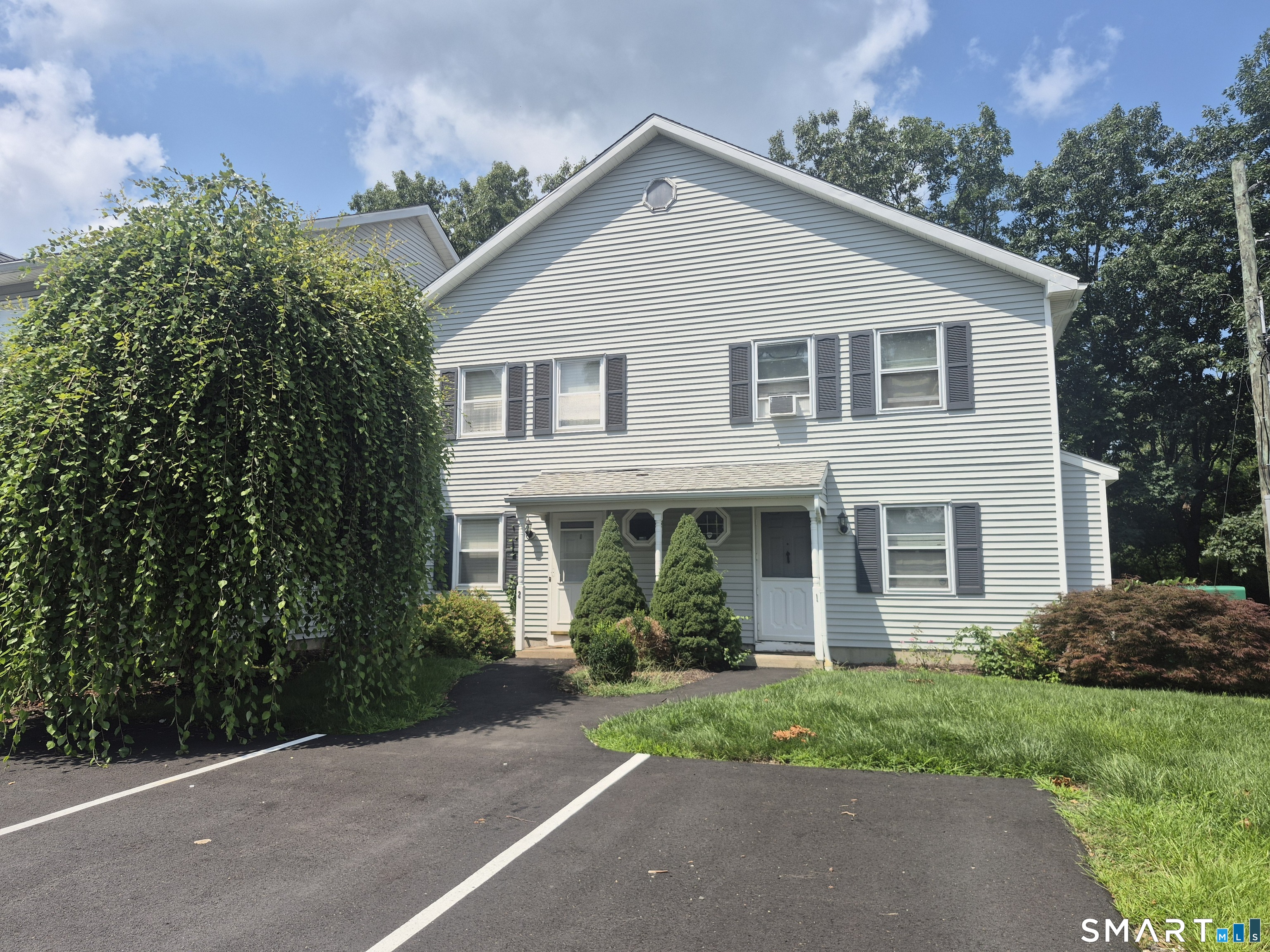 111 Mohican Avenue 2 — photo
