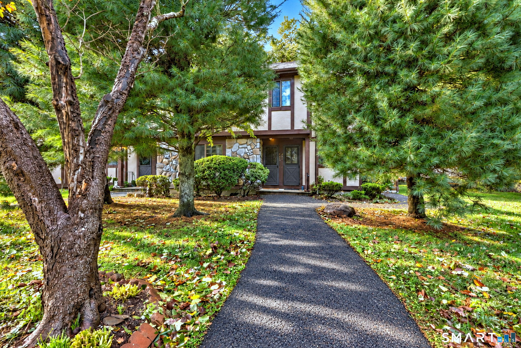 401 Swanson Crescent 401 — photo