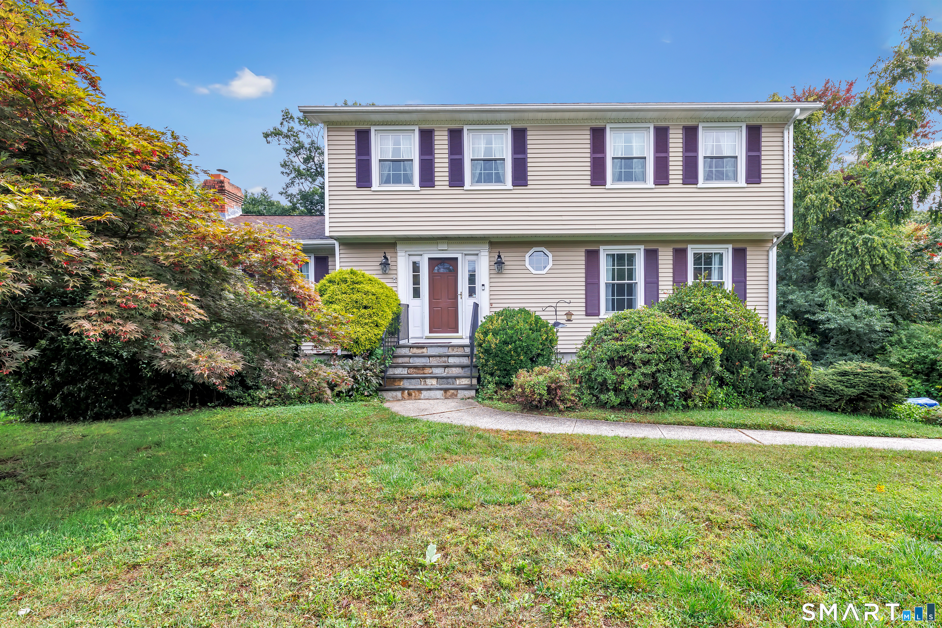 11 Redwood Circle — photo
