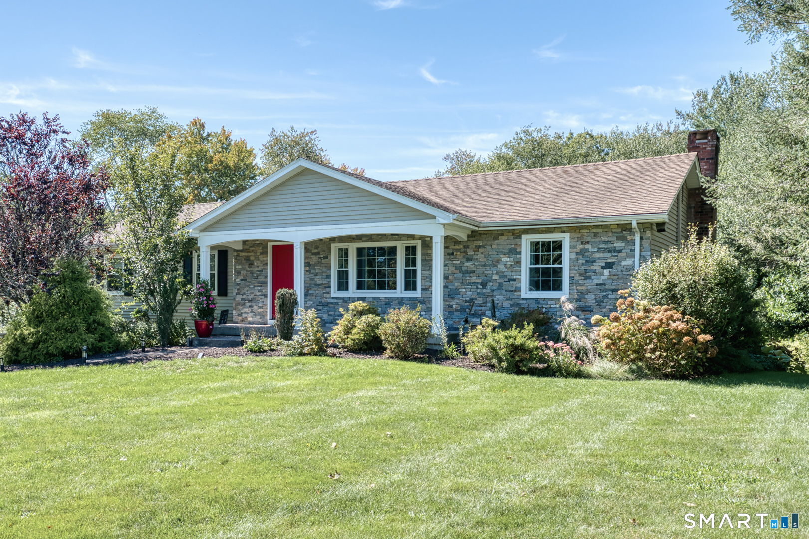 111 Woodfield Crossing — photo