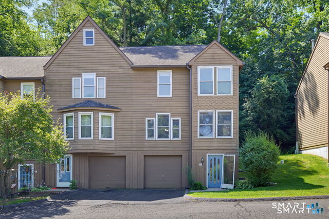 399 Adams Street 6 — photo
