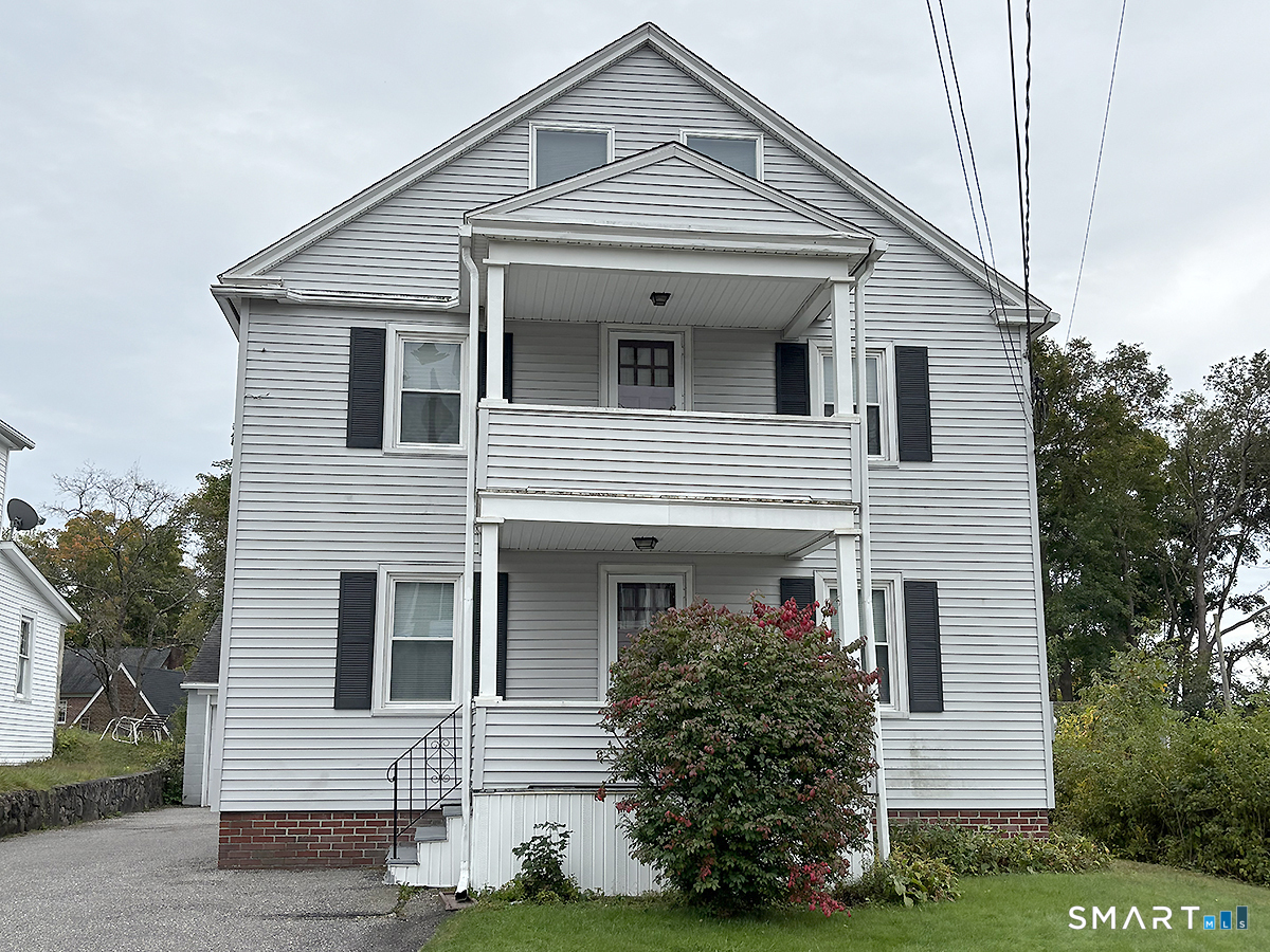 94 Wadhams Avenue — photo