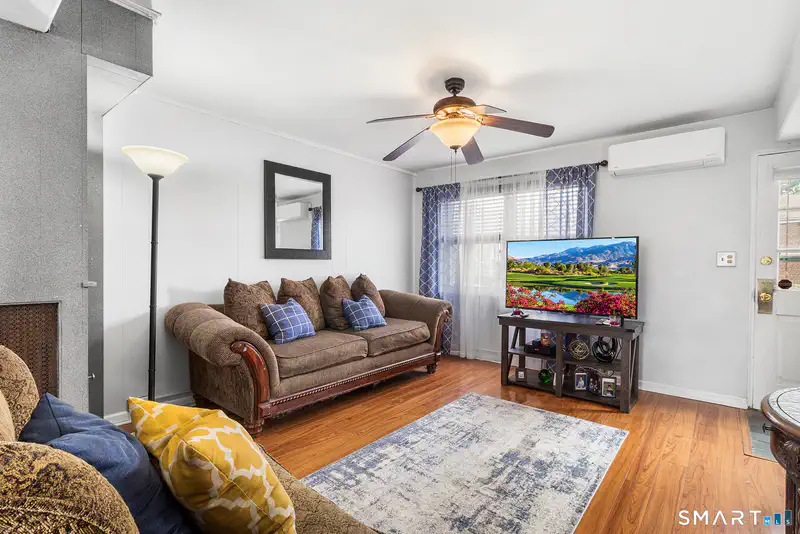271 Success Avenue 271 — photo