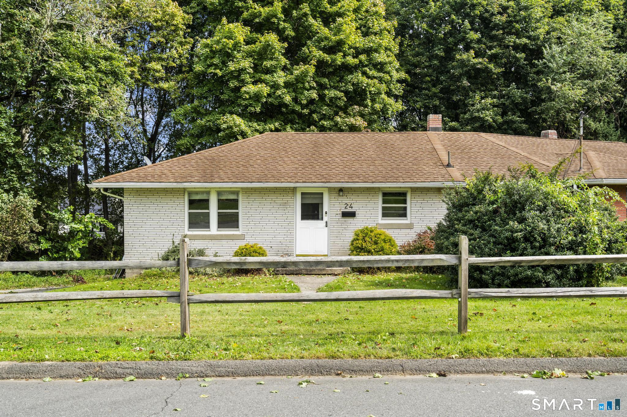 Home in Watertown, CT 06779 — photo 2