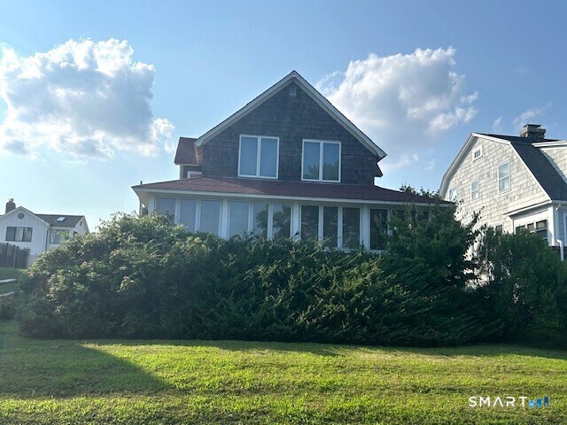 195 Linden Avenue — photo