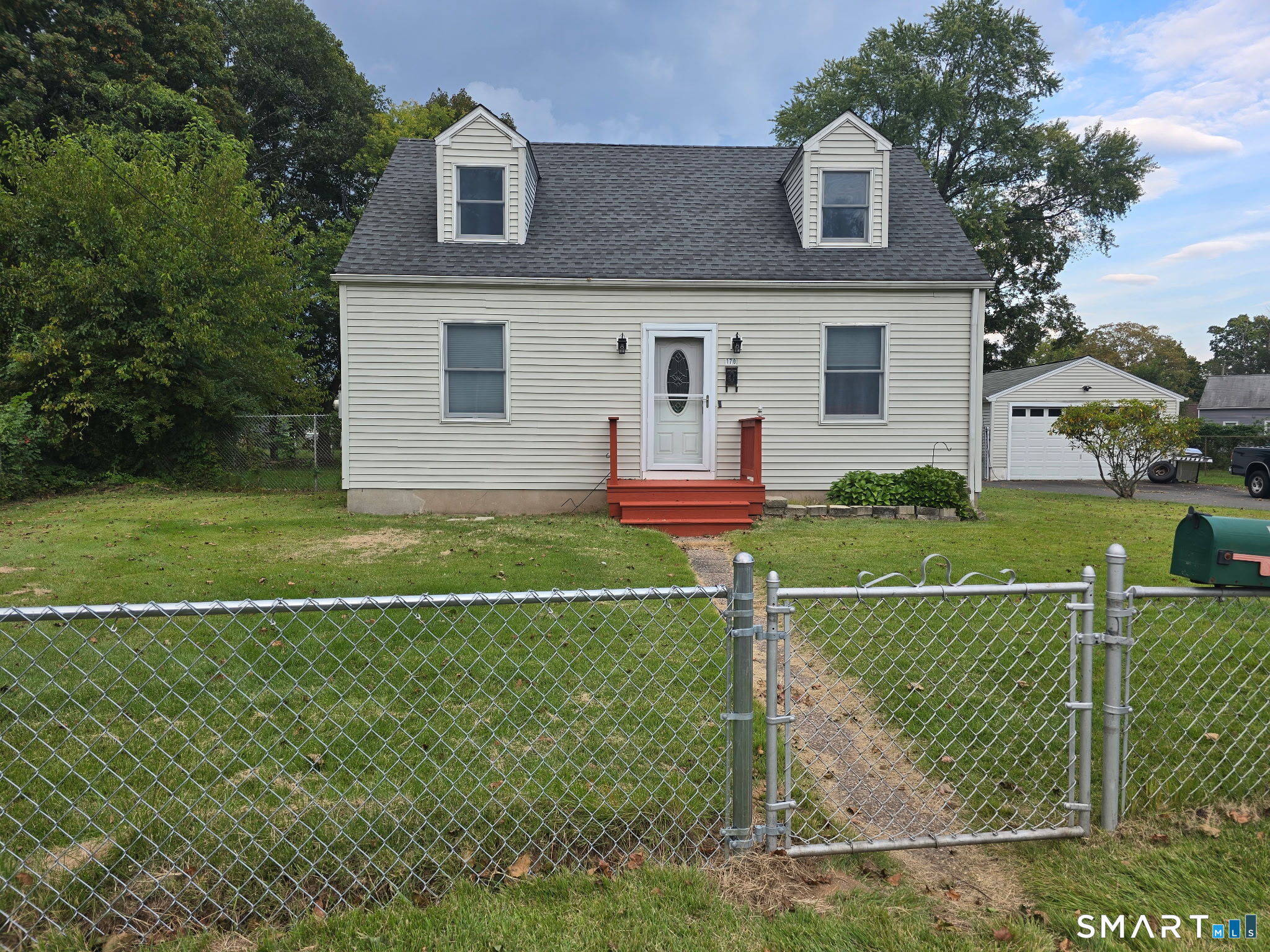 170 Douglas Drive — photo