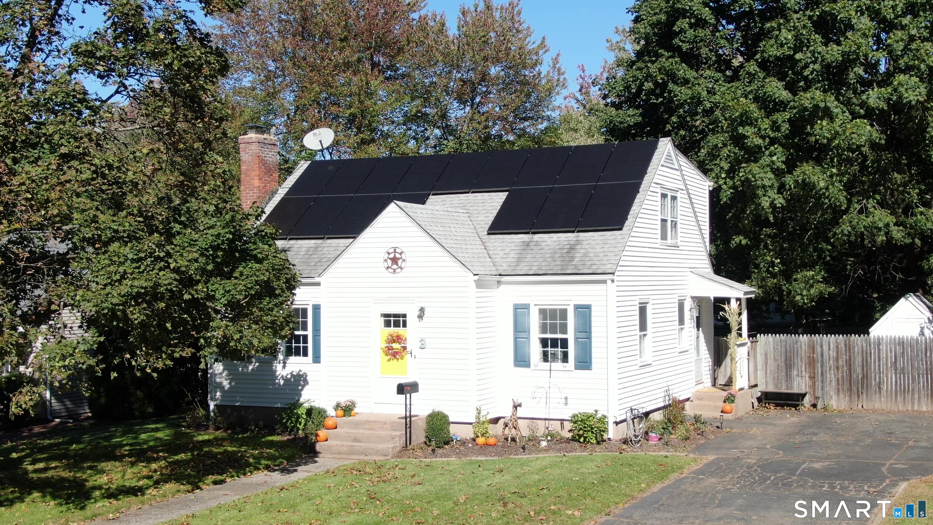 3 Middle Drive — photo