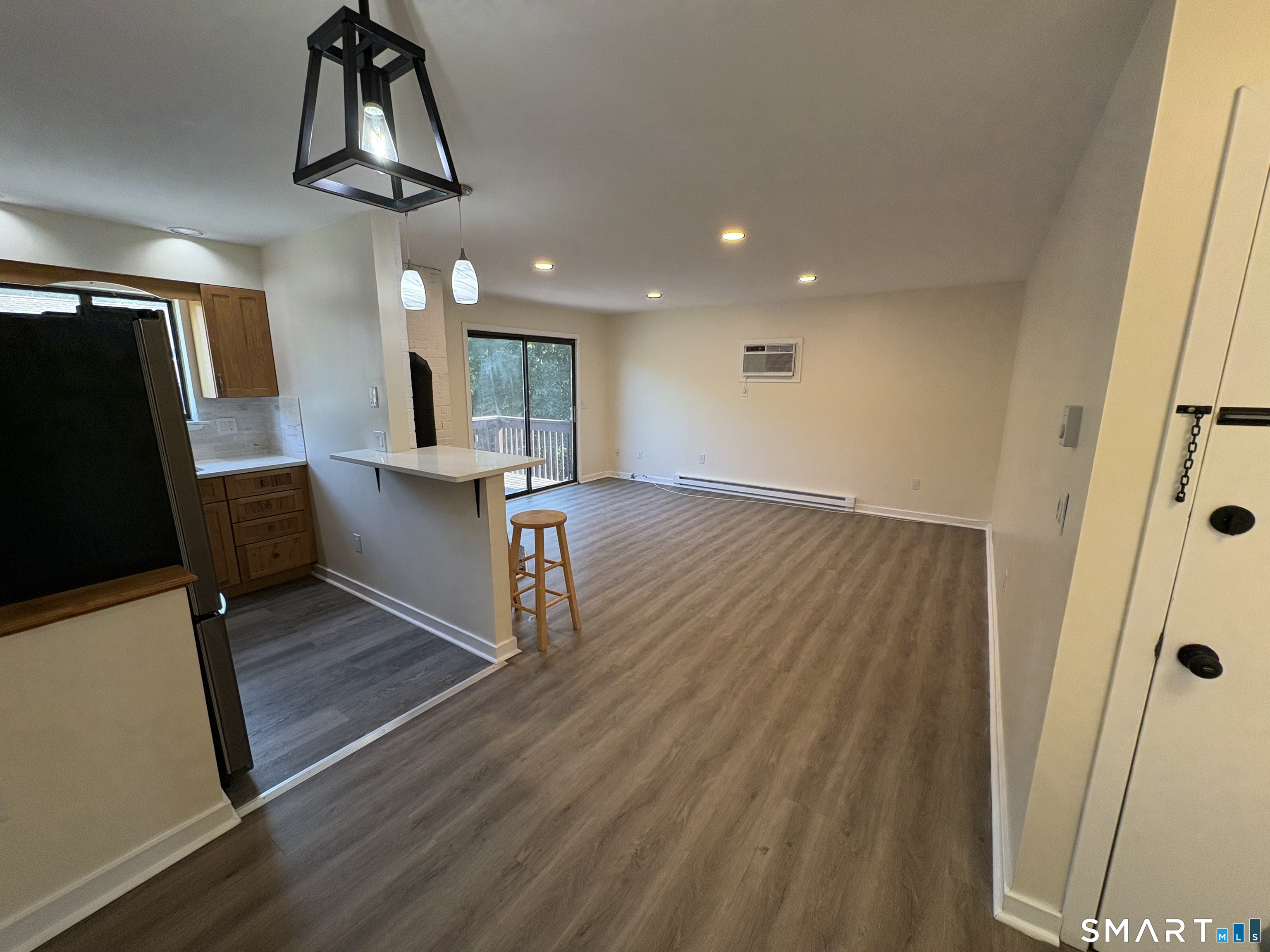 28-32 Starr Avenue 9 — photo