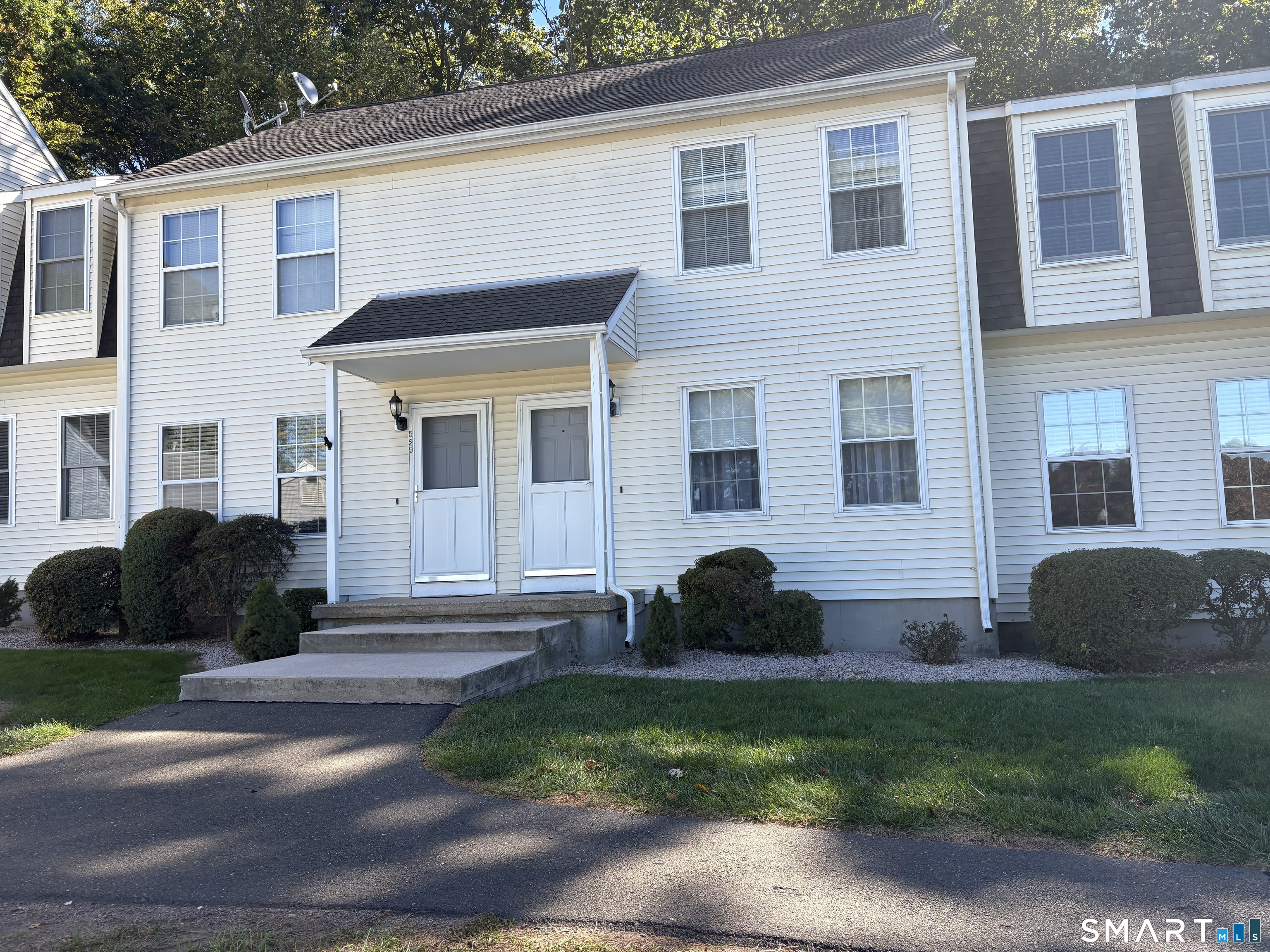 229 Branford Road Unit 528 — photo