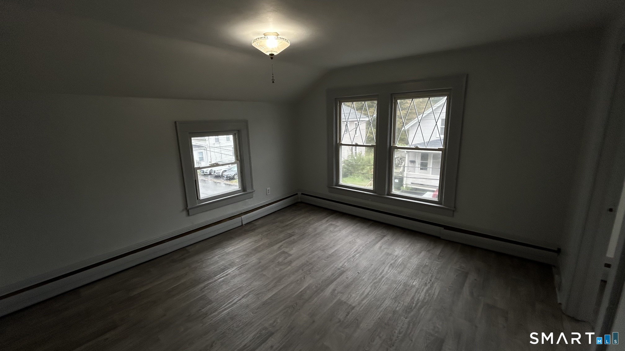 21 Avery Street — photo