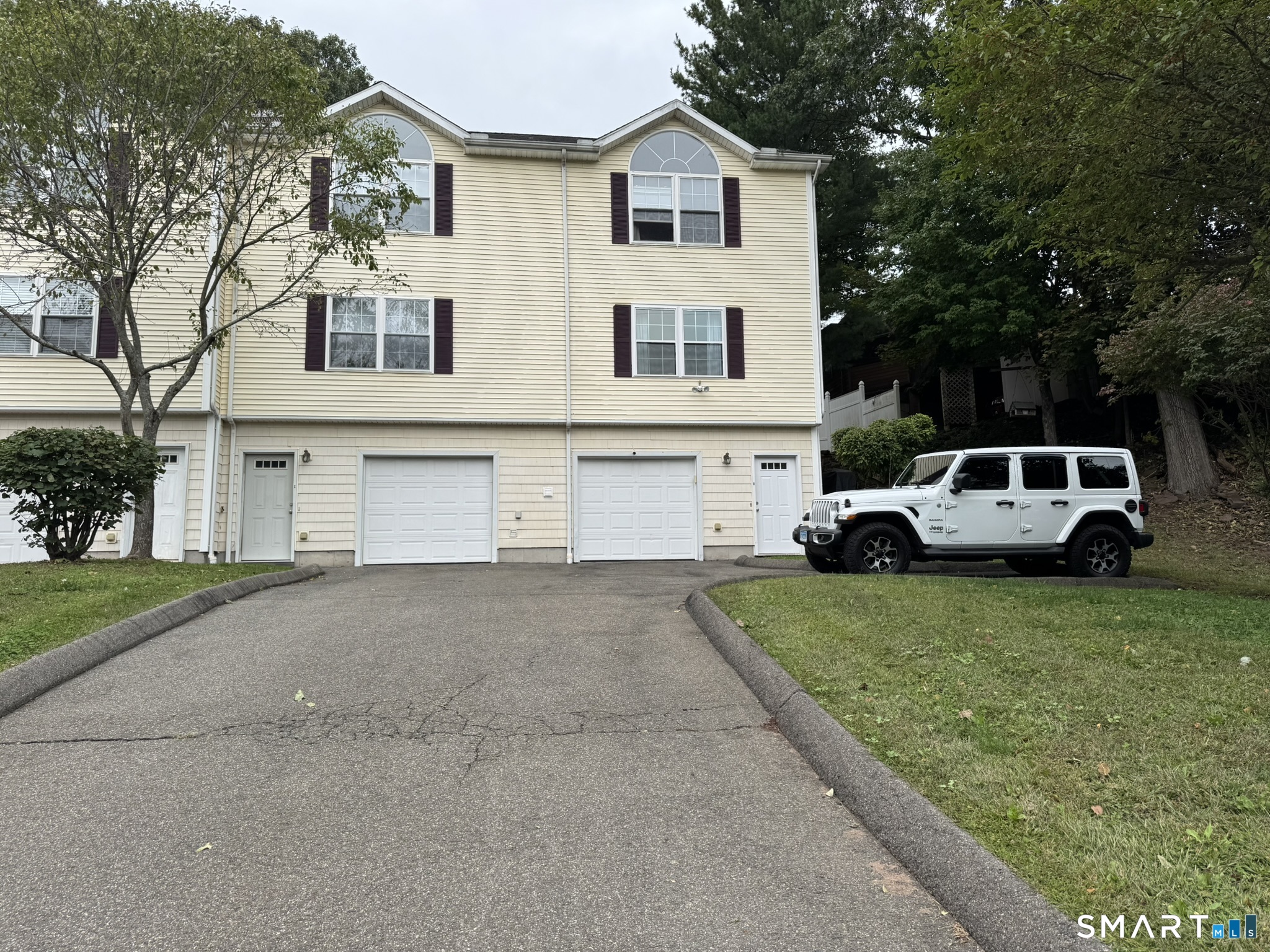 174 Woodland Street 4 — photo