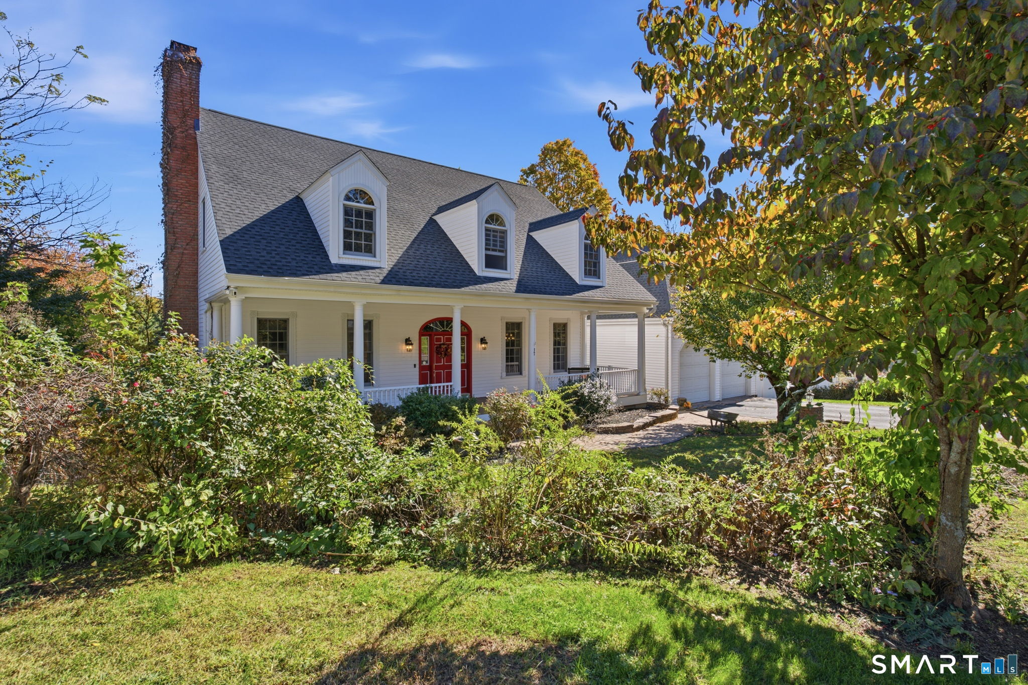 17 Robindale Drive, Berlin, CT 06037 — photo 2